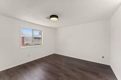 221 Hansen Drive, Grants Pass, OR 97526 - Photo 11