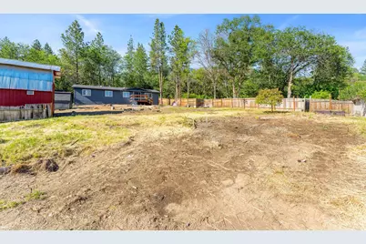 221 Hansen Drive, Grants Pass, OR 97526 - Photo 19