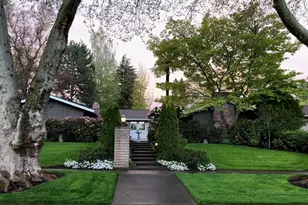 124 Kensington, Medford, OR 97504 - Photo 3