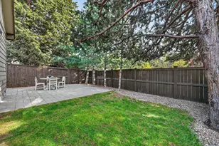 19733 Aspen Meadows Dr, Bend, OR 97702 - Photo 37