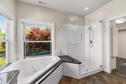 1527 Pebble Beach Court, Medford, OR 97504 - Photo 17