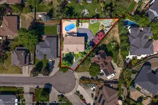1527 Pebble Beach Ct, Medford, OR 97504 - Photo 33