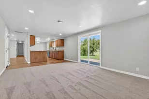 550 Experiment Station Rd, Medford, OR 97501 - Photo 5