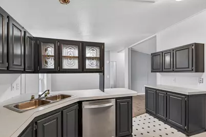 742 2nd Avenue #SPC 19, Gold Hill, OR 97525 - Photo 13