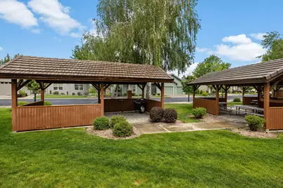 1945 NW 18th Street, Redmond, OR 97756 - Photo 41