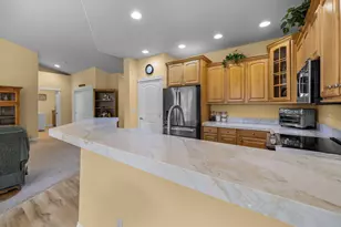 1945 NW 18th St, Redmond, OR 97756 - Photo 21