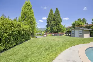 2202 SE Linden Ln, Grants Pass, OR 97527 - Photo 57