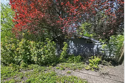 1720 NE 4th Street, Bend, OR 97701 - Photo 31