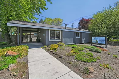 1720 NE 4th Street, Bend, OR 97701 - Photo 3