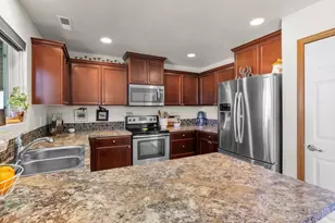 63639 Gentry Loop, Bend, OR 97701 - Photo 17
