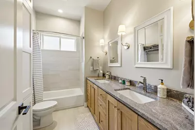 3880 Wyoming Lane, Medford, OR 97504 - Photo 21