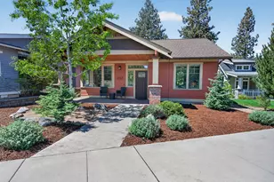 1517 Northwest Mount Washington Drive, Bend, OR 97703 - Photo 1
