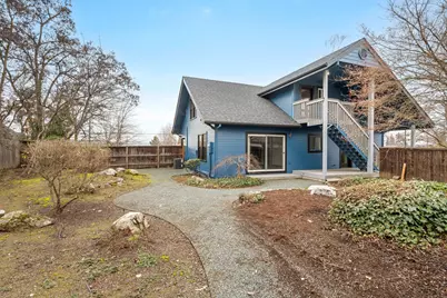 858 NE A Street, Grants Pass, OR 97526 - Photo 17
