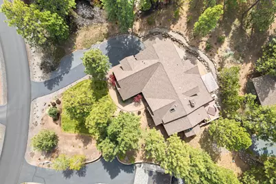 2677 NW Champion Circle, Bend, OR 97703 - Photo 45