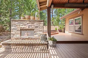 2677 NW Champion Cir, Bend, OR 97703 - Photo 37