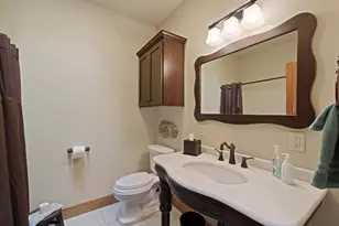 2677 NW Champion Cir, Bend, OR 97703 - Photo 23