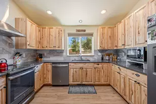 17440 Gull Dr, Bend, OR 97707 - Photo 9