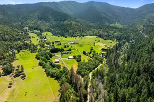 931 Hogan Rd, Applegate, OR 97530 - Photo 5