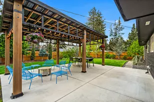 409 NE 6th St, Bend, OR 97701 - Photo 21