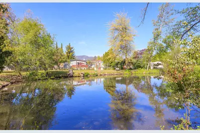 321 Clay Street #SPC 82, Ashland, OR 97520 - Photo 35