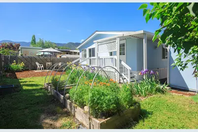 321 Clay Street #SPC 82, Ashland, OR 97520 - Photo 25