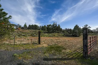 64911 Glacier View Drive, Bend, OR 97703 - Photo 49