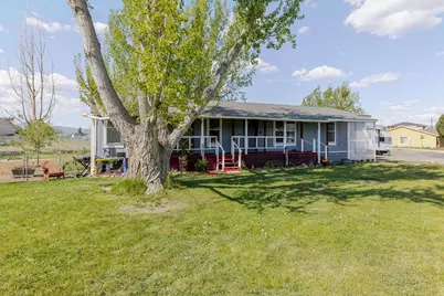 2447 NW McDougal Court, Prineville, OR 97754 - Photo 1