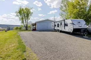2447 NW McDougal Ct, Prineville, OR 97754 - Photo 35