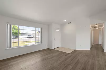 7949 Isabella Way, White City, OR 97503 - Photo 5