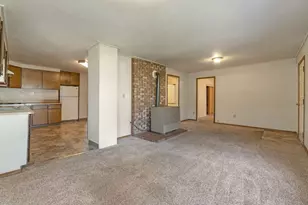 3428 Chelsea St, Klamath Falls, OR 97601 - Photo 9