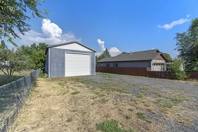 3428 Chelsea Street, Klamath Falls, OR 97601 - Photo 37
