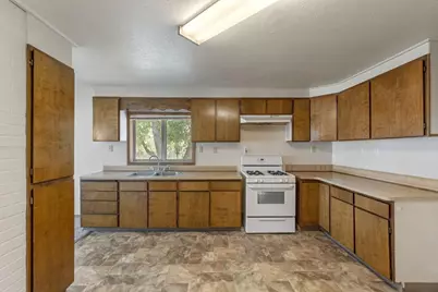 3428 Chelsea Street, Klamath Falls, OR 97601 - Photo 17