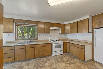 3428 Chelsea Street, Klamath Falls, OR 97601 - Photo 15
