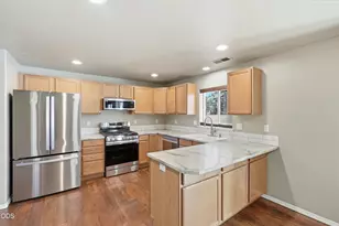 20016 Mt Hope Ln, Bend, OR 97702 - Photo 13