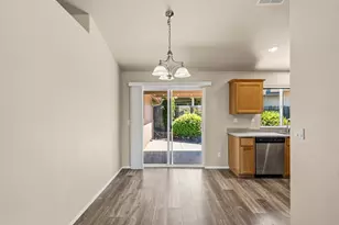 1439 Andy Griffith, Grants Pass, OR 97527 - Photo 9