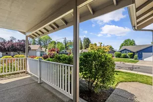 1439 Andy Griffith, Grants Pass, OR 97527 - Photo 5