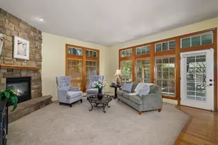 736 Williams Ct, Medford, OR 97504 - Photo 7