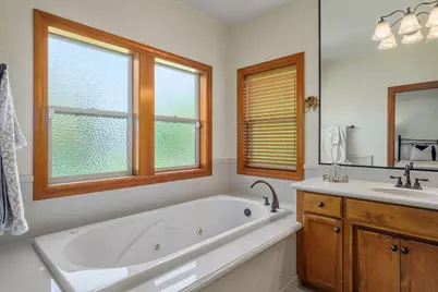 736 Williams Court, Medford, OR 97504 - Photo 15