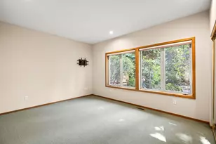 60645 Taos, Bend, OR 97702 - Photo 21