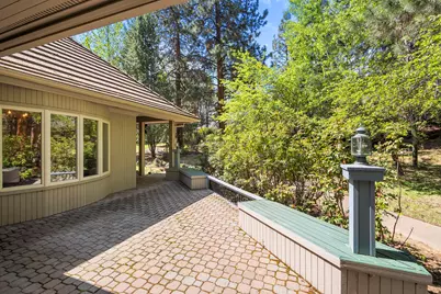 60645 Taos, Bend, OR 97702 - Photo 33