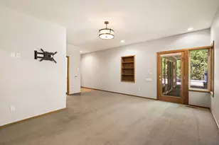 60645 Taos, Bend, OR 97702 - Photo 15