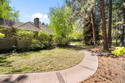 60645 Taos, Bend, OR 97702 - Photo 35