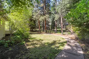 60645 Taos, Bend, OR 97702 - Photo 59