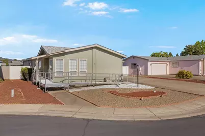 555 Freeman Road #UNIT 257, Central Point, OR 97502 - Photo 1
