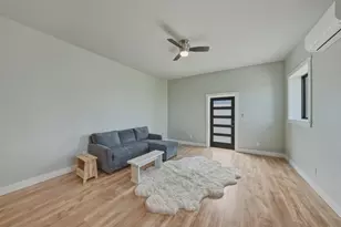 65450 76th St, Bend, OR 97703 - Photo 5