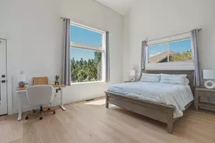 26 NW Skyliner Summit Loop, Bend, OR 97703 - Photo 17