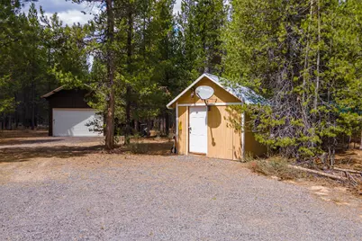 11861 Chinquapin Drive, Crescent Lake, OR 97733 - Photo 3