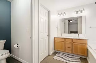 19544 Salmonberry Ct, Bend, OR 97702 - Photo 35