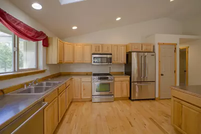 327 Chapman Street, Gilchrist, OR 97737 - Photo 9