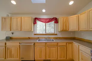 327 Chapman St, Gilchrist, OR 97737 - Photo 9